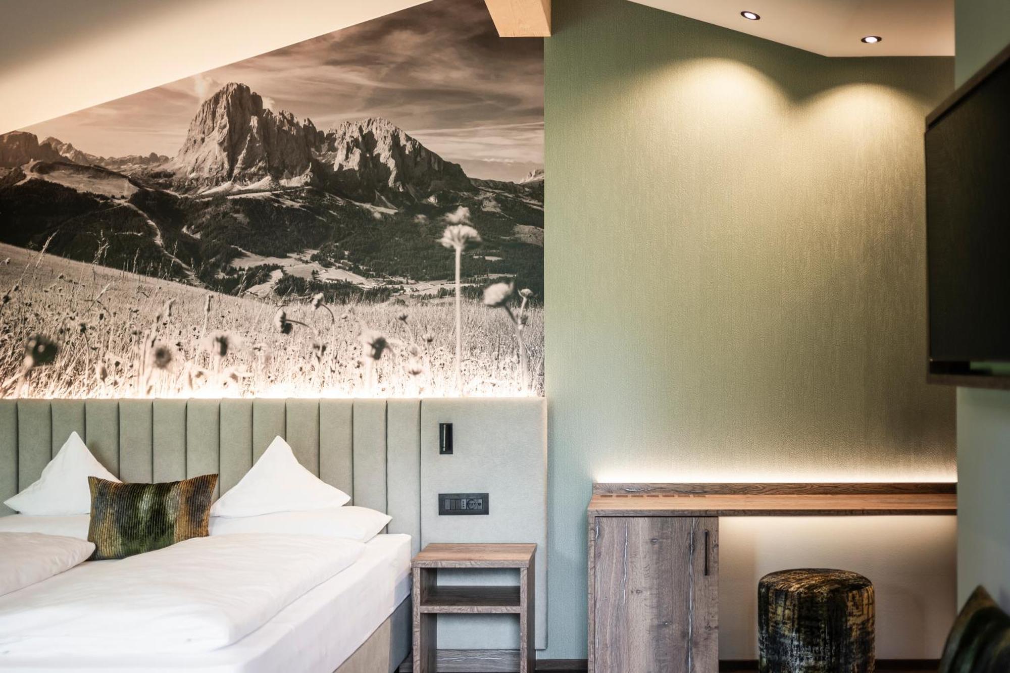 Hotel Belaval Selva di Val Gardena Esterno foto