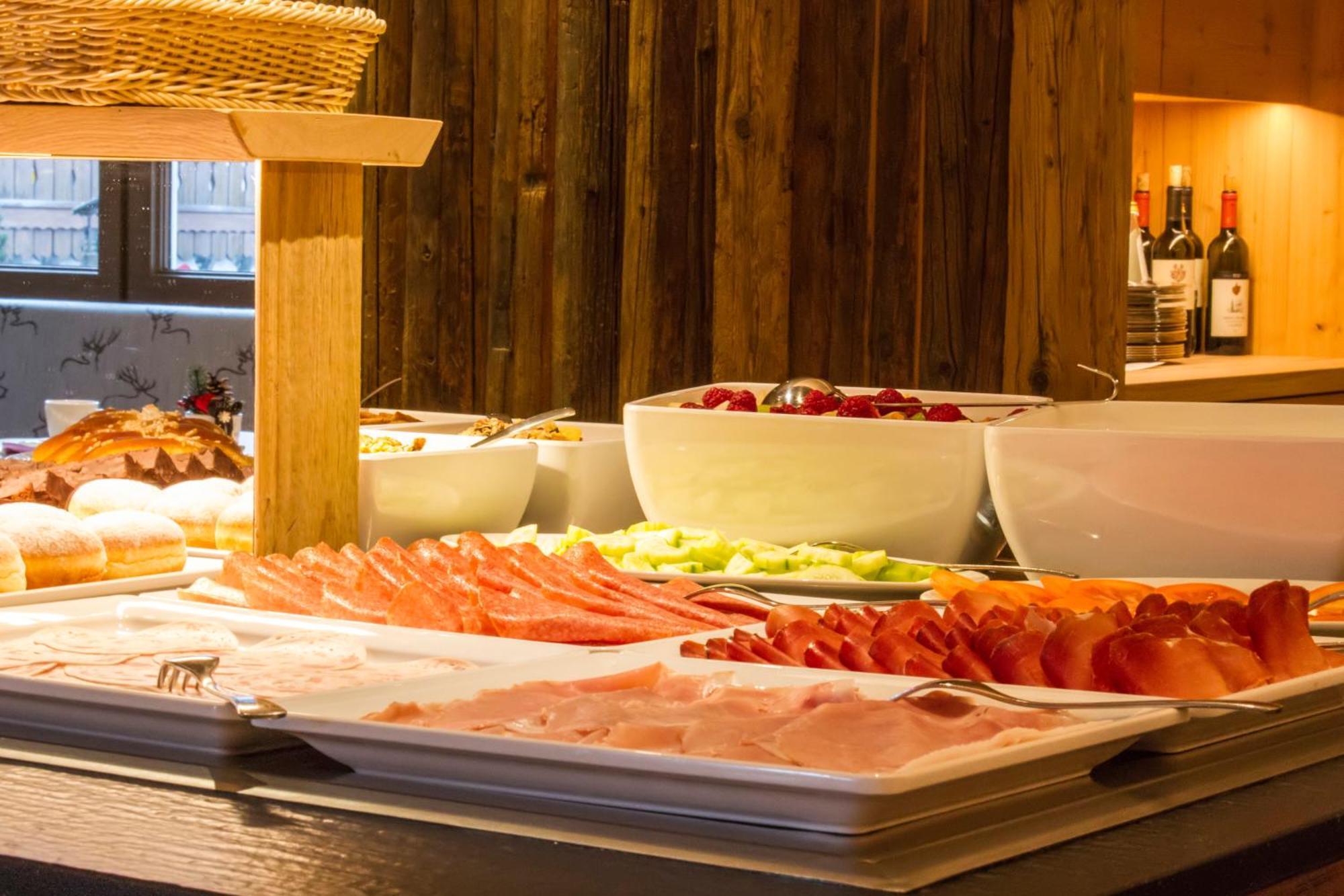 Hotel Belaval Selva di Val Gardena Esterno foto