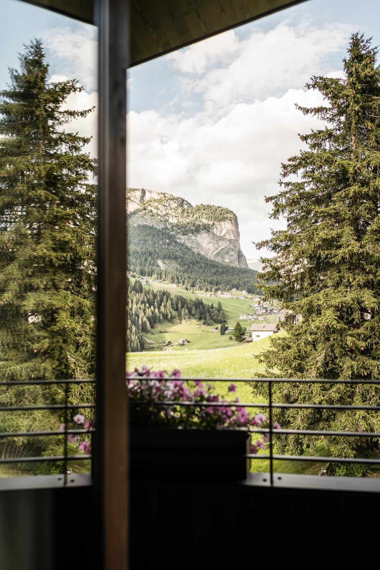 Hotel Belaval Selva di Val Gardena Esterno foto